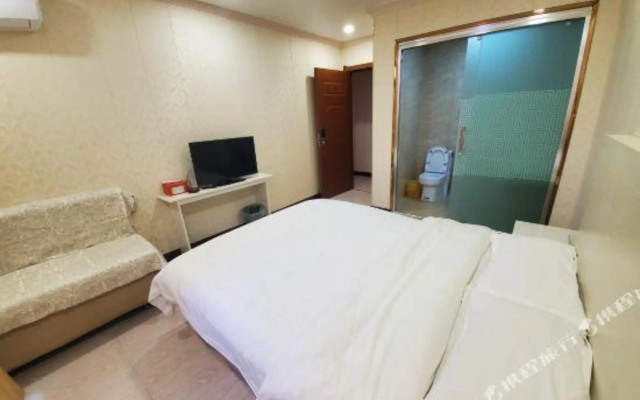 Qinghuaci Hotel