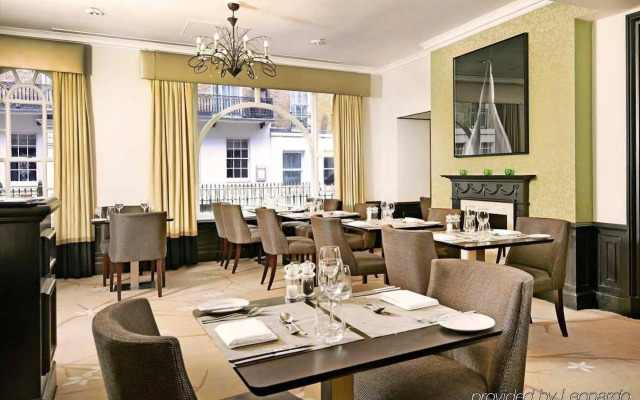 Hilton London Green Park Hotel