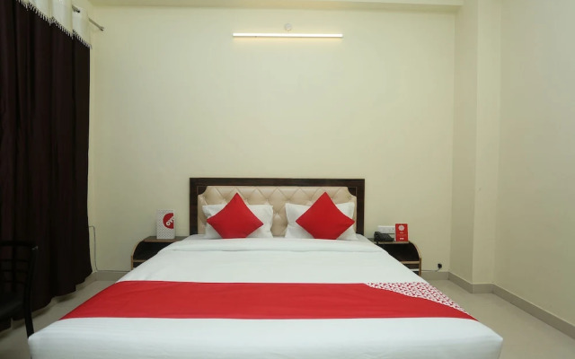 Sr Blessings By OYO Rooms