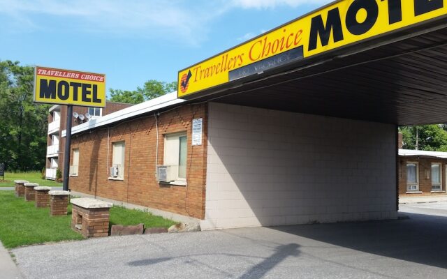 Traveller's Choice Motel