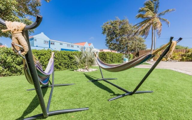 Turibana Plaza Suite 6 w Balcony