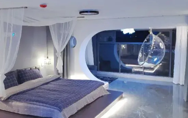 Jiujiang Sanqiu Homestay
