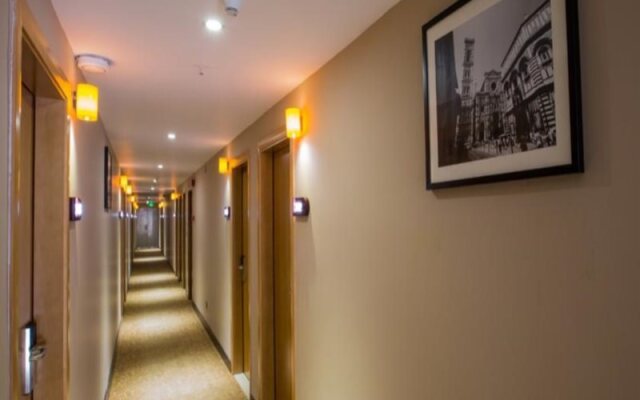 IU Hotel Shenzhen Kuiyong