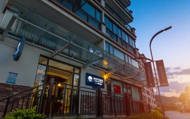 Sunshine Penisula Hotel