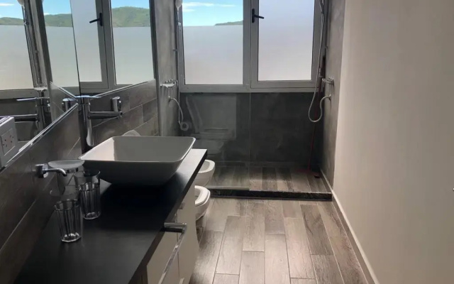 Domus Lake Resort