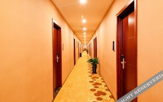 Yijia Business Hotel