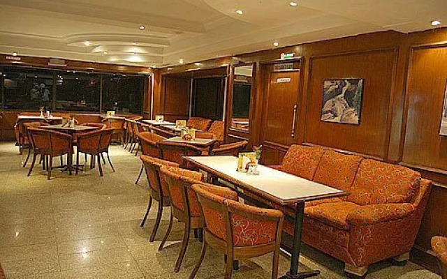 Hotel Sathyam Grand Coimbatore