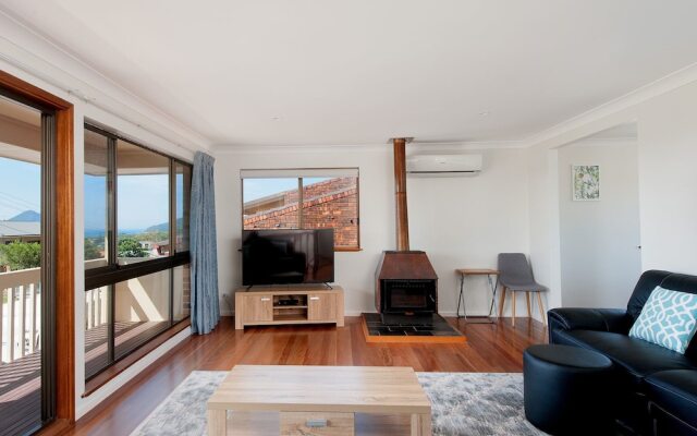 A Top Place, 31 Kerrigan Street