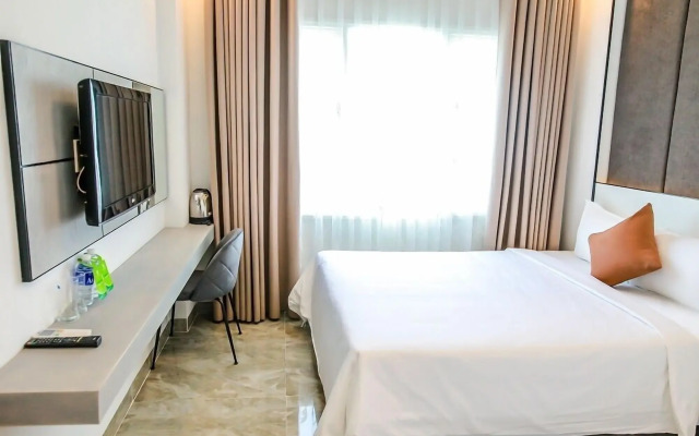 Mayana Hotel