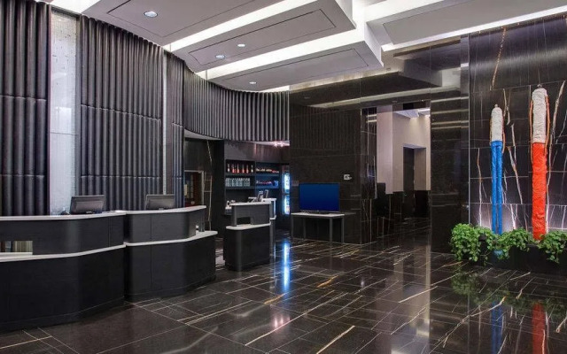 Courtyard by Marriott New York Manhattan / Central Park