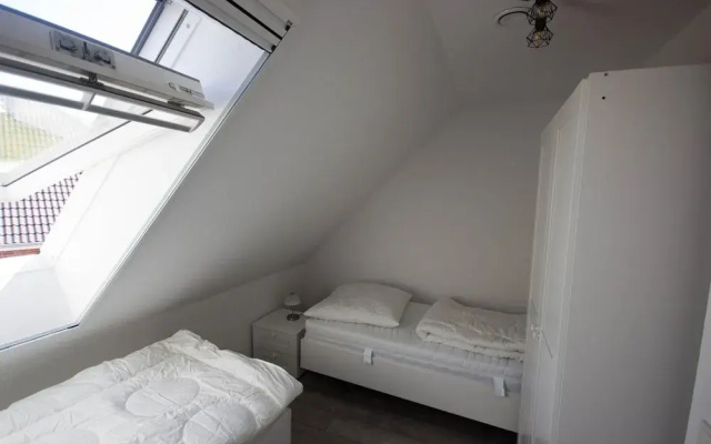 Haus in Dornum mit Kostenlosem Strandkorb