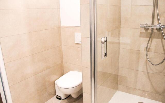 Grand T1 Moderne Jardin près de CDG