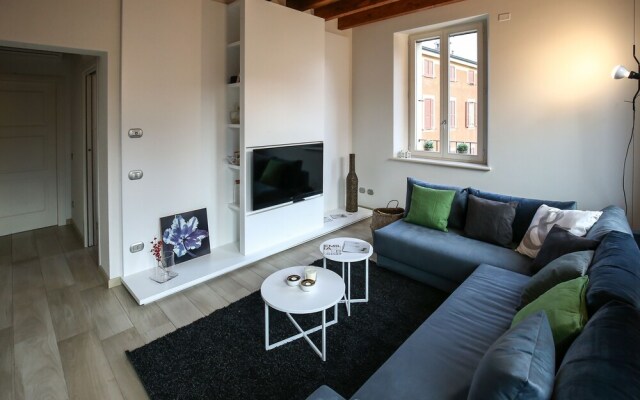 Emilia Suite Home