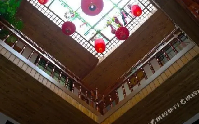 Yangshuo Shuangyueqiao Inn (West Street Branch)