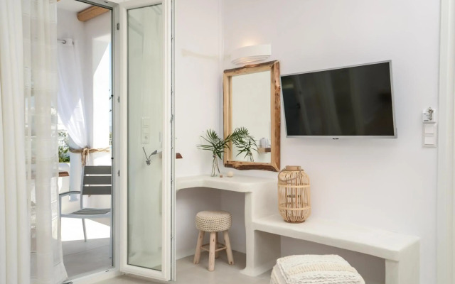 Naxos Nature Suites