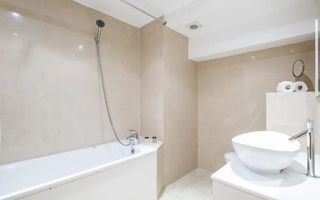 Laystall Apartment by Flexystays