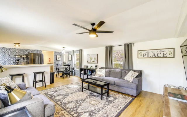 12 Mi to Dollywood: Private Sevierville Cabin!