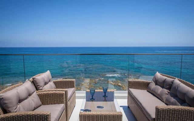 Maritime Suitesby Enorme