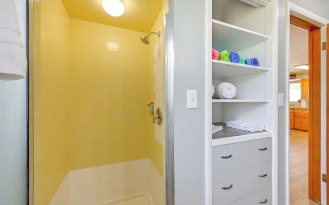 Family-friendly Yakima Escape w/ Yard & Pool!