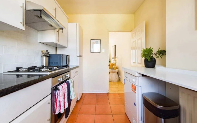 The Reading Wonder - Stunning 2bdr Flat With Parking