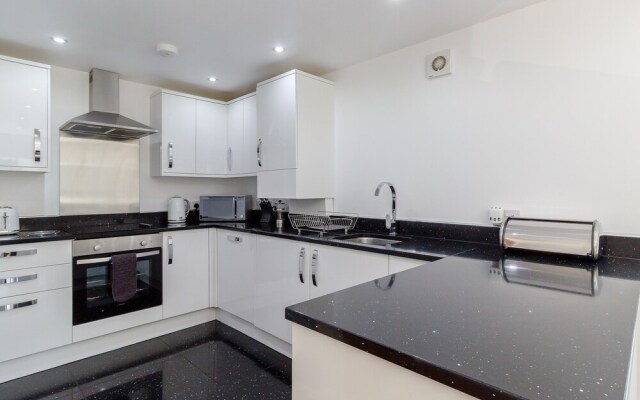 Queen Elizabeth Suite