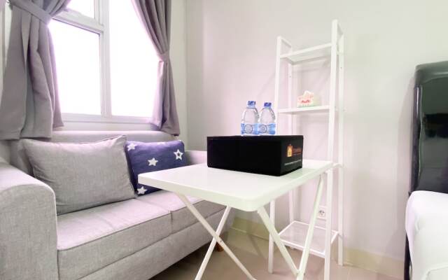 Homey And Warm Studio Transpark Juanda Bekasi Timur Apartment