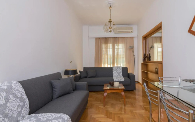 Nice 2bedroom apartment in Pagkrati