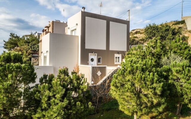 Swan Villa Lygaria
