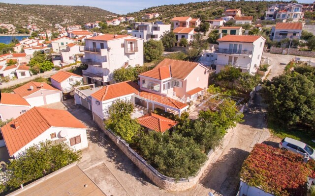 GuestHouse Ljoljinica