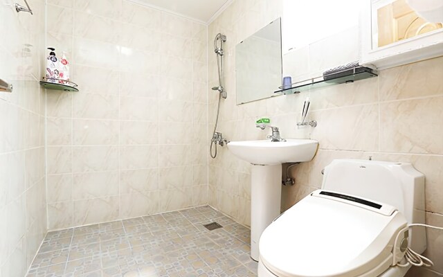 Jeju Sunflower Pension