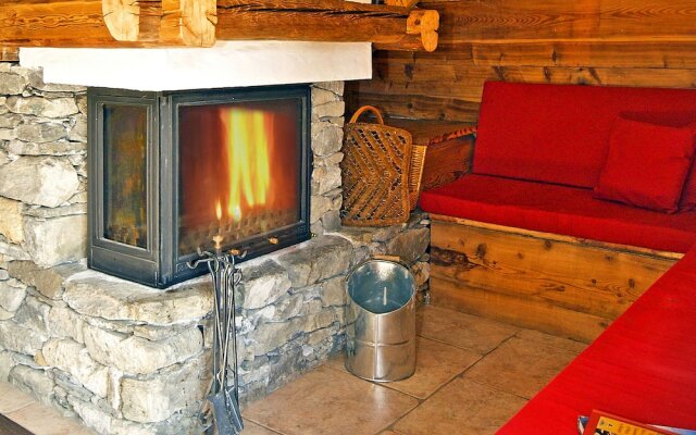 Pretty Chalet With Sauna & Skiing Nearby