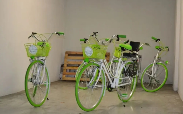 Bed&BikeRome Rooms