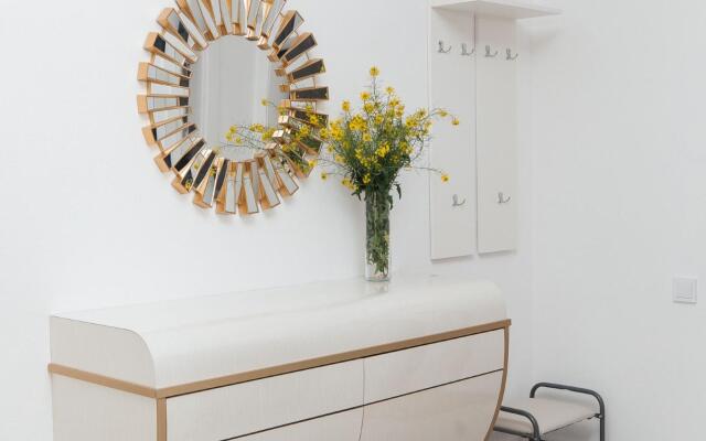 УютноЕКБ на ул. Радищева