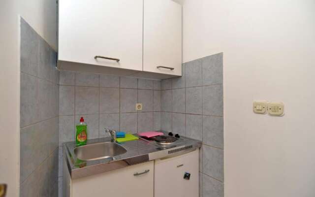 Apartments Maro