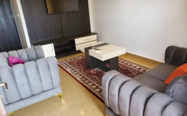 Royale Crown Villa Apartment