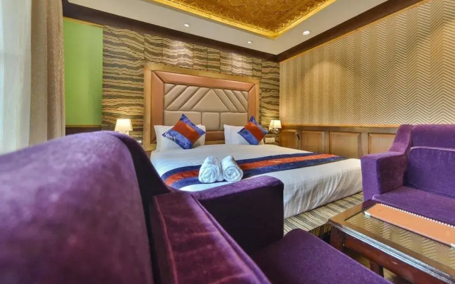 Hotel Village Walk