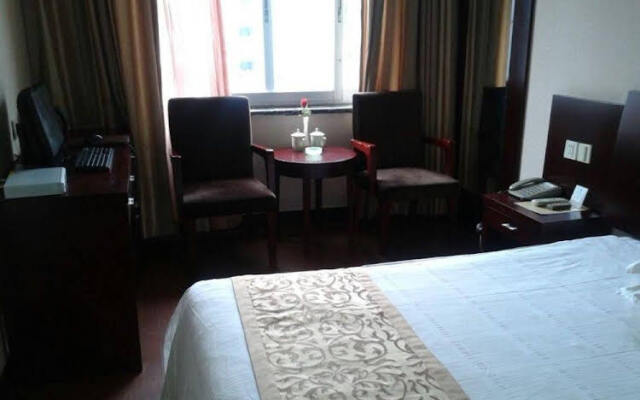 Zhehang Holiday Hotel