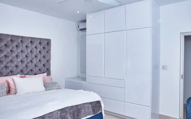 Lilypad Luxurious Cliffside Villa With Stunning Sea Views