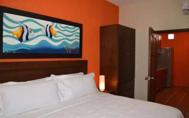 La Buena Vida Suites