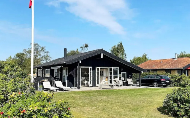 8 Person Holiday Home in Broager-by Traum