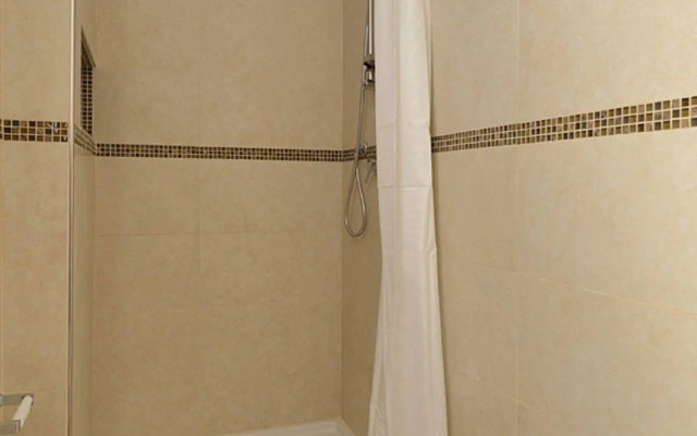 Rialto Deluxe Apartments