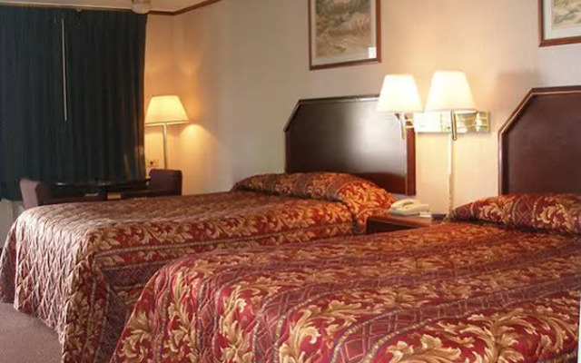 Red Carpet Inn Greensboro