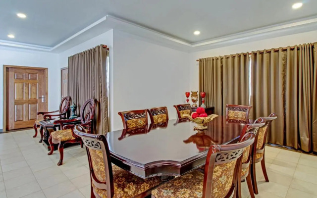 Treebo Premium Travancore Palace Cherthala