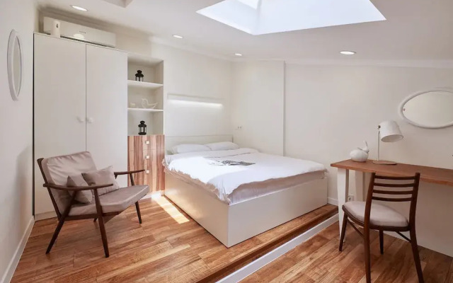 Апартаменты Flatsis, ул. Дудинская, 1а