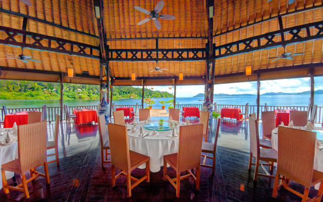 Gayana Marine Resort