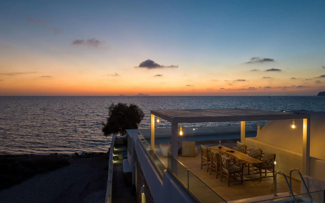 Aegean Melody Suites & Villa