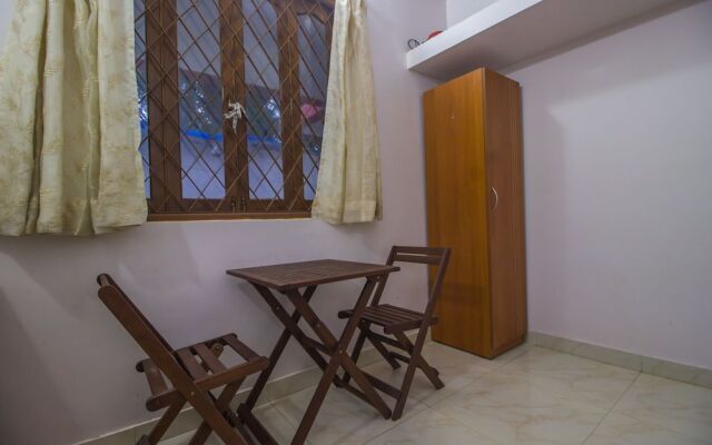 OYO 18661 Home Peaceful Stay Fatrade Beach