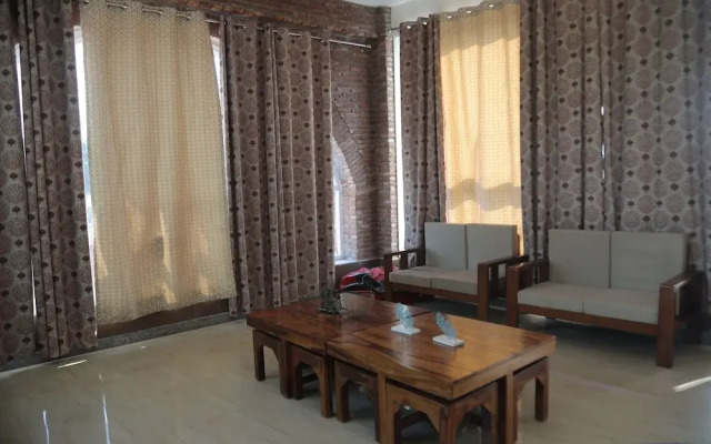 Ayaansh Resort