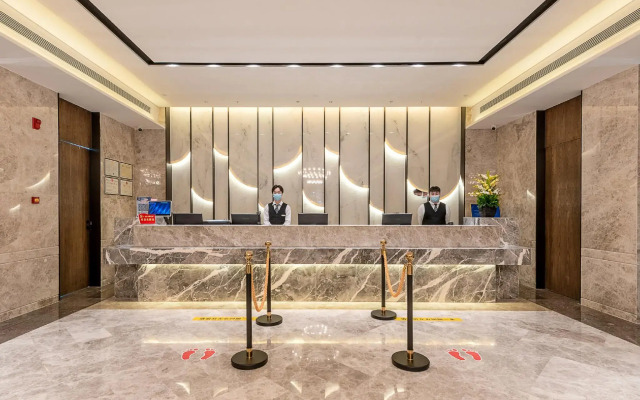 Zhuhai Overseas Chinese Hotel