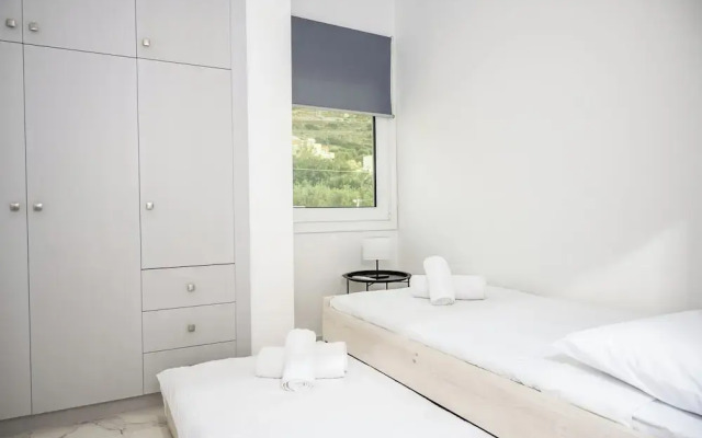 Athinais Suites